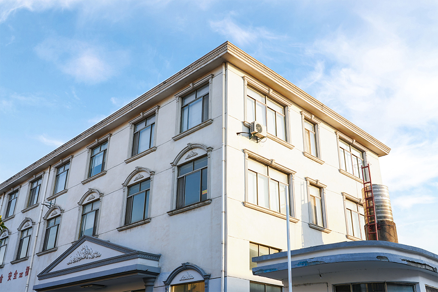 Taobh amuigh mhonarcha