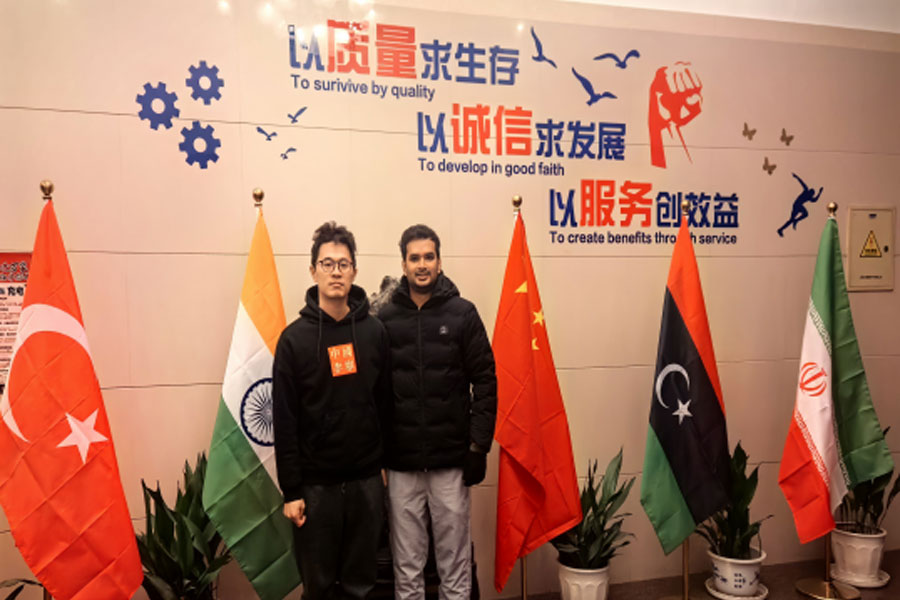 Cuairt do chustaiméirí