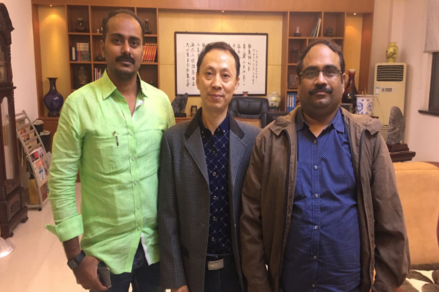 Cuairt do chustaiméirí